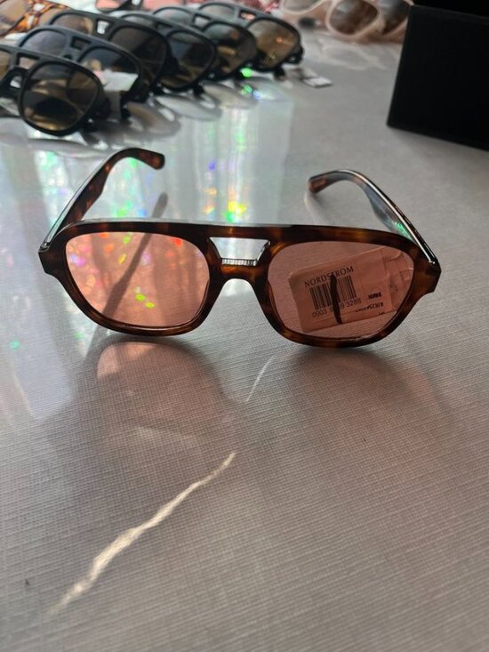 AIRE Whirlpool Sunglasses Tortoise Frame Pink Lens main image 5